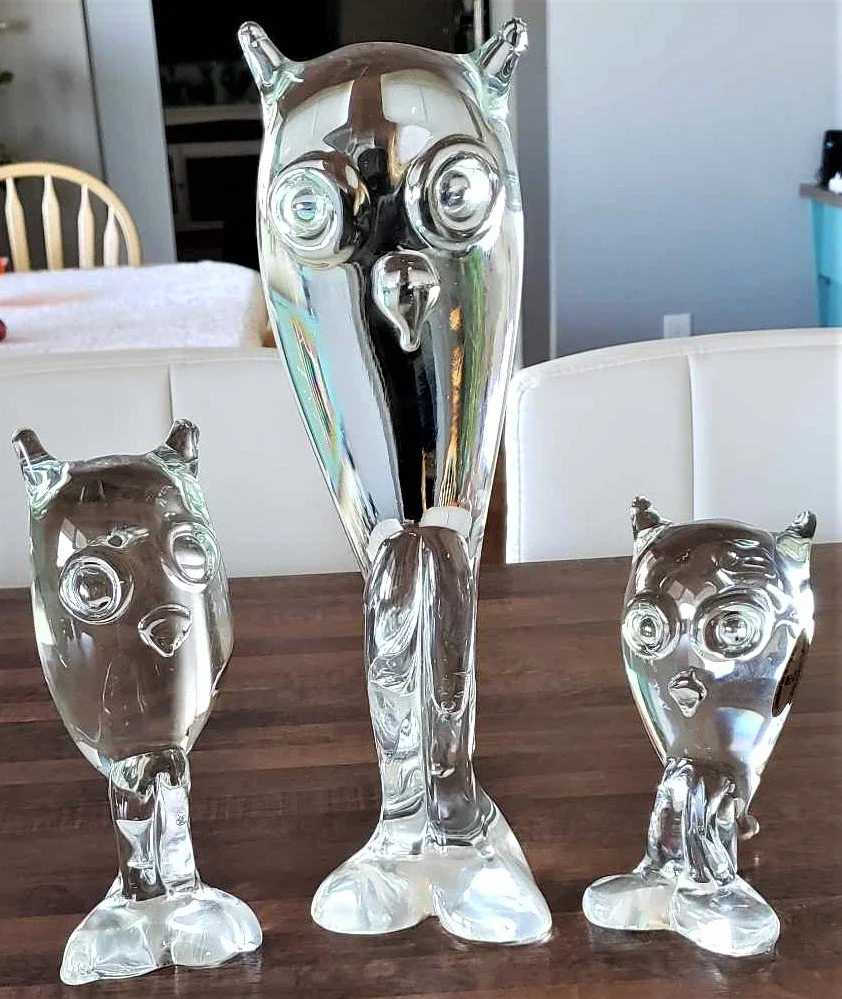 * vintage glass figure ୨୧ * ガラスの リスさん The Chalet Pedestal Animal Figurines — Chalet Art Glass